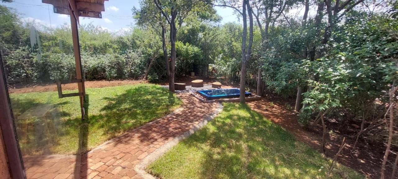 Hartbees Bush Lodge 1 Hartbeespoort Exteriör bild